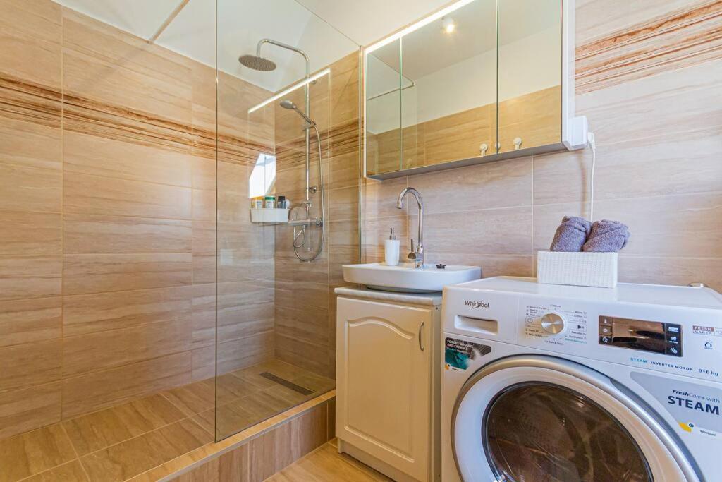 Roomy Apartment 80Sqm At City Center Free Parking Space, Ac & Balcony Будапешт Экстерьер фото