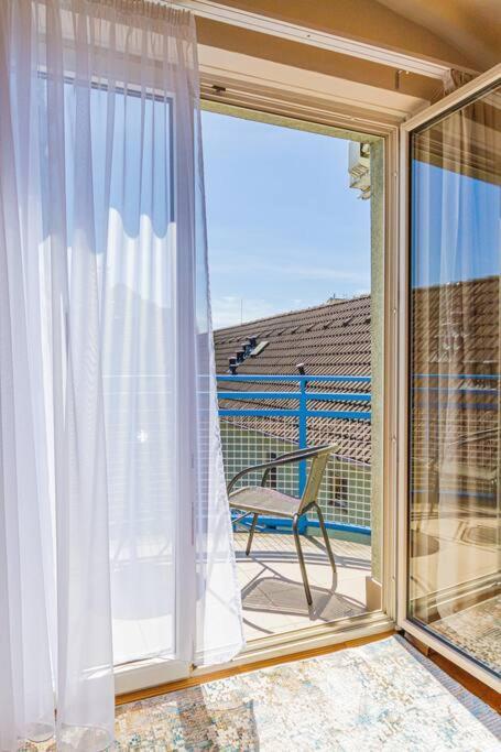 Roomy Apartment 80Sqm At City Center Free Parking Space, Ac & Balcony Будапешт Экстерьер фото